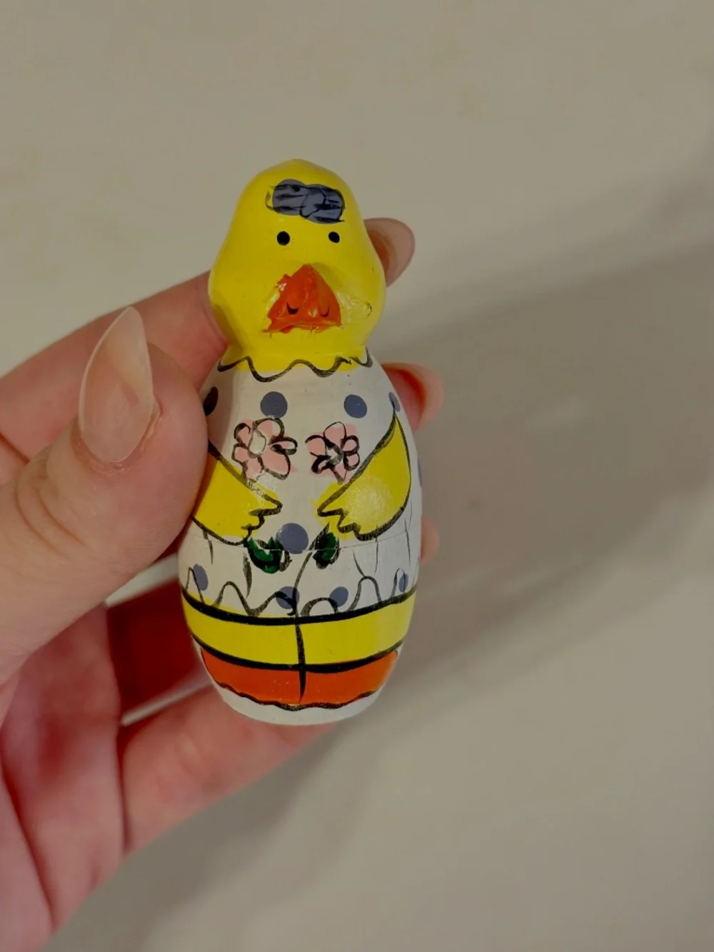 Vintage Nesting Dolls Chickens Hen Handpainted Wooden Cottage Grandma Retro